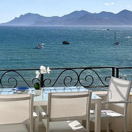Stunning Sea View On Croisette Appartement Cannes